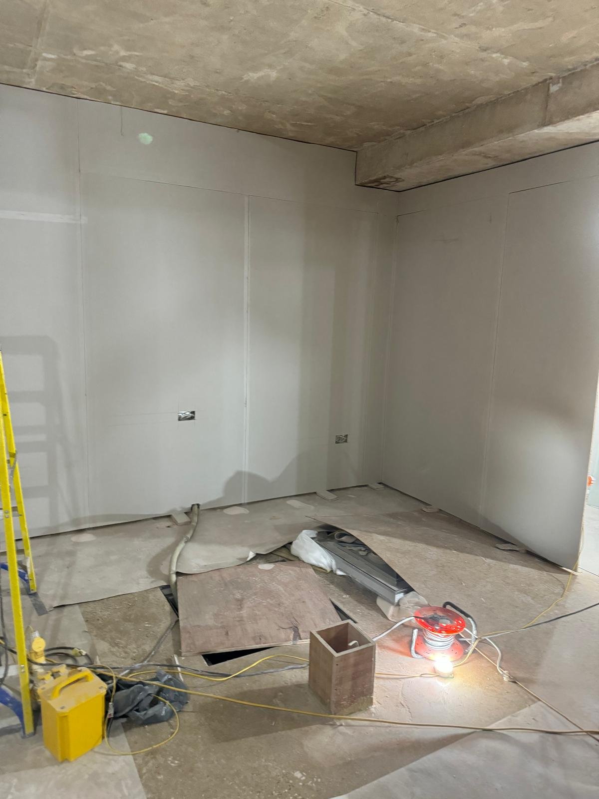Plasterboard And Dryling 17